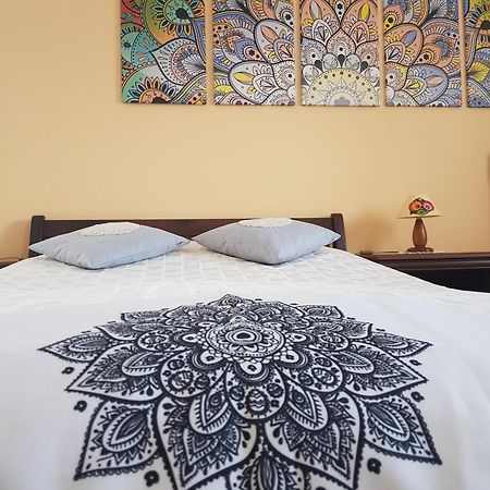Dom Na Ludowo W Brzeznicy Apartment Brzeznica  Екстериор снимка