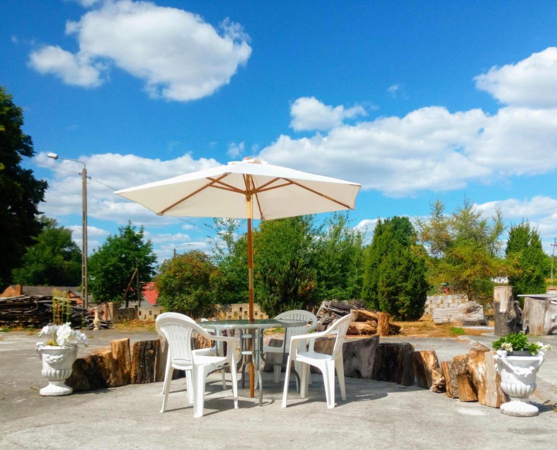 Dom Na Ludowo W Brzeznicy Apartment Brzeznica  Екстериор снимка