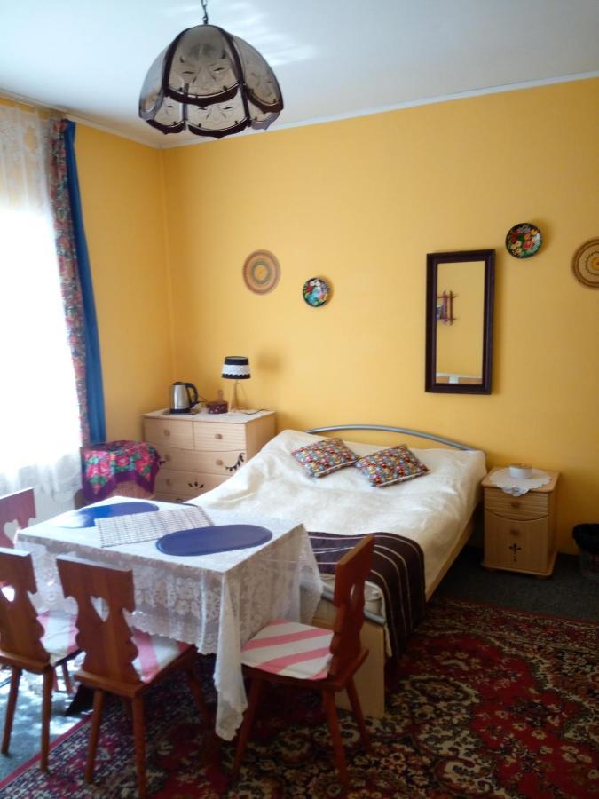 Dom Na Ludowo W Brzeznicy Apartment Brzeznica  Екстериор снимка