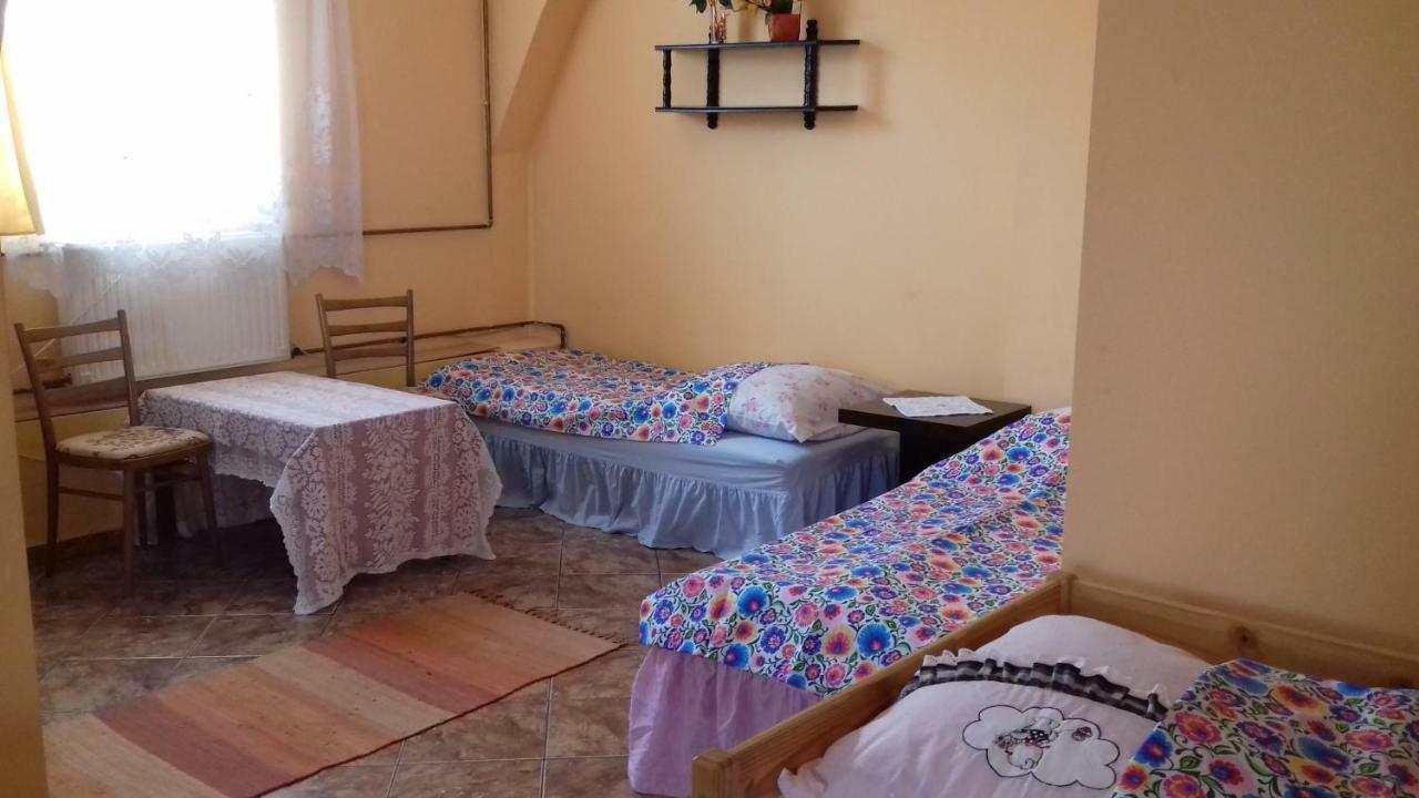 Dom Na Ludowo W Brzeznicy Apartment Brzeznica  Екстериор снимка